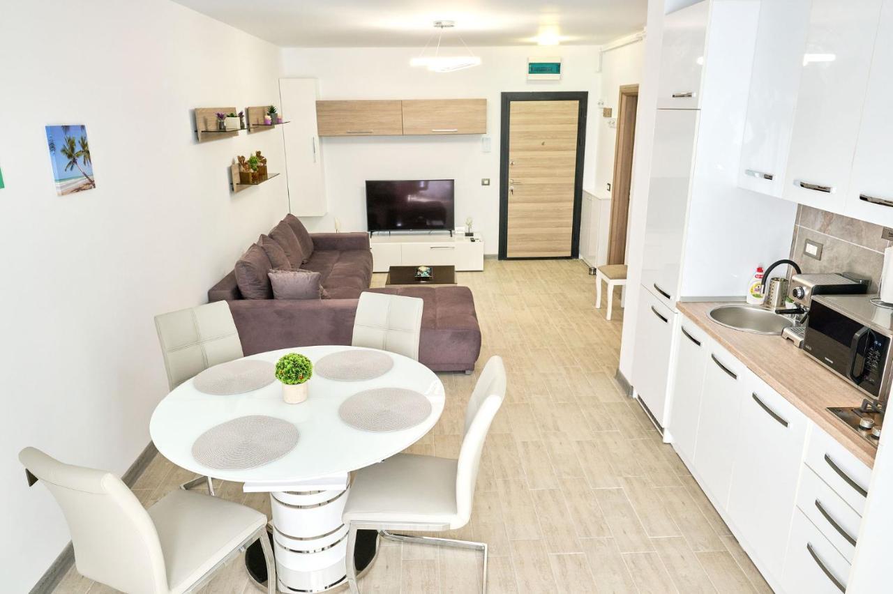 Apartament Sunset By The Sea - Pools Mamaia